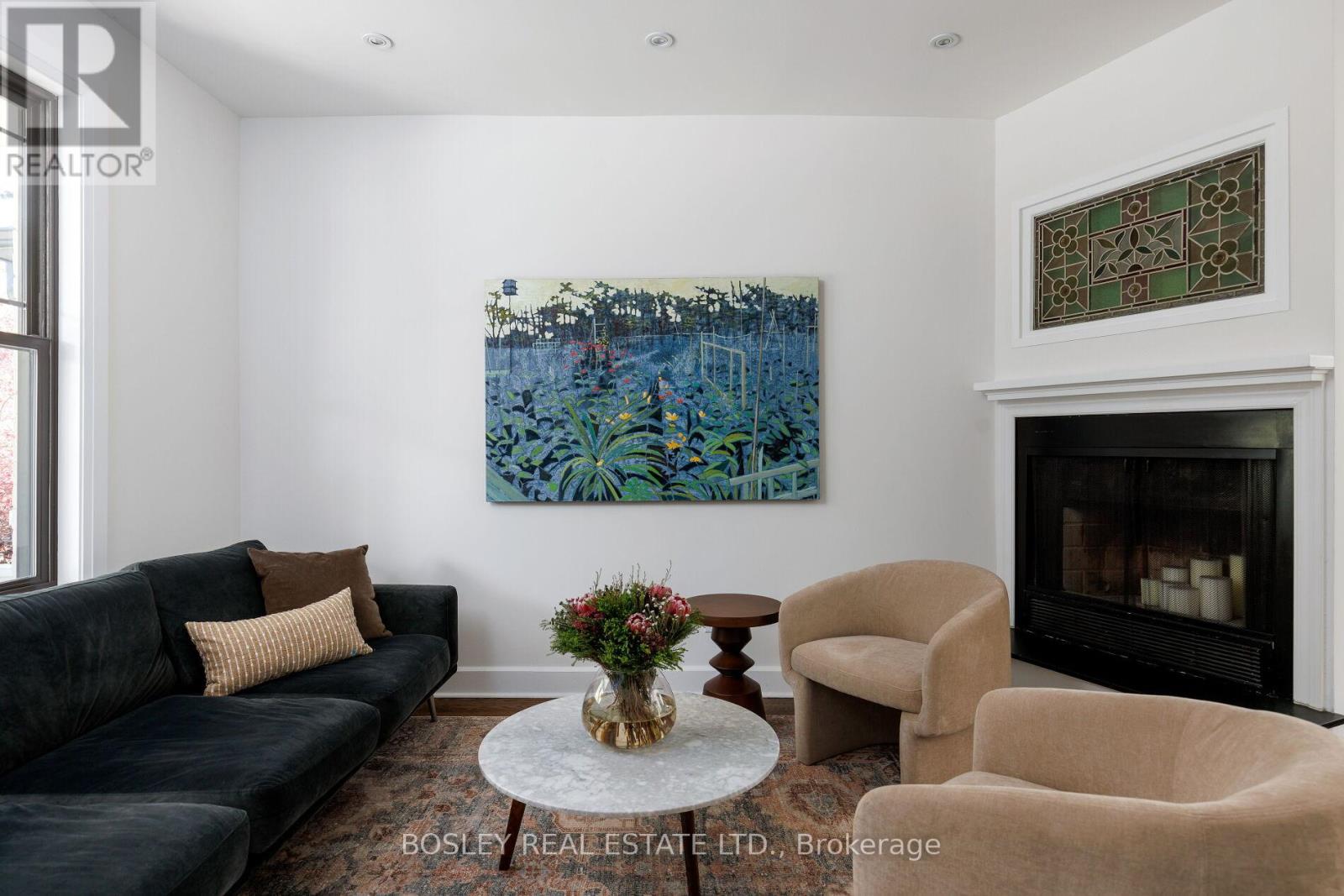 28 Frizzell Avenue, Toronto, Ontario  M4K 1H9 - Photo 6 - E13188634