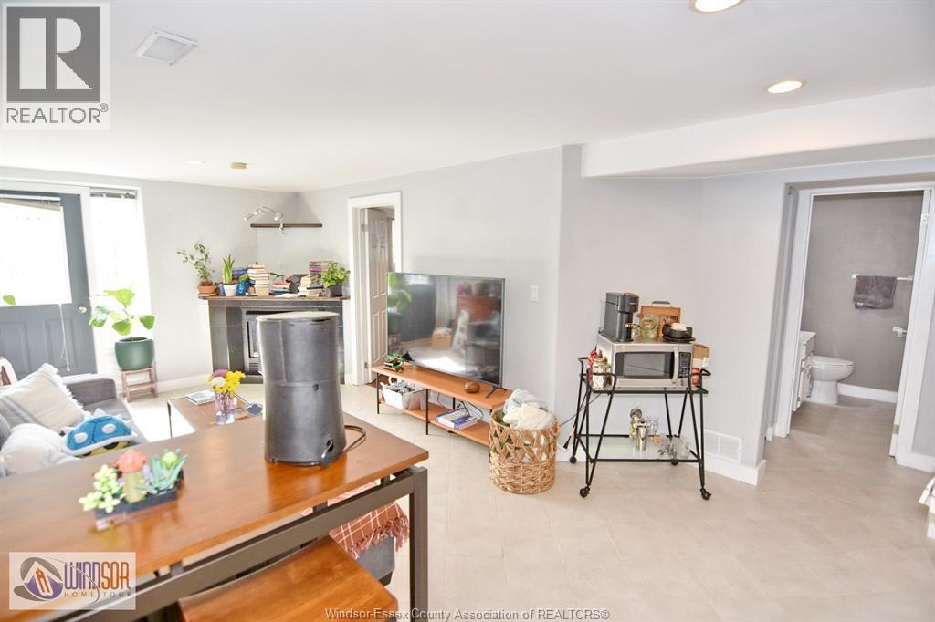 1003 Silverdale Unit# Lower Unit B, Windsor, Ontario N9G 2R8 - Photo 15 - 26012288