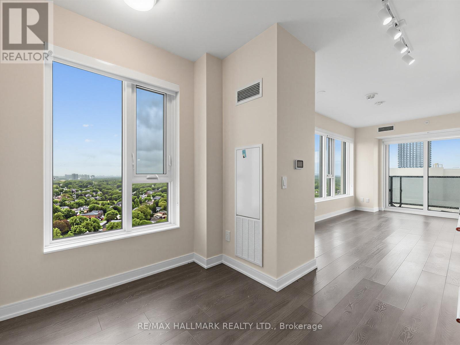 2304 - 30 Samuel Wood Way, Toronto, Ontario  M9B 0C9 - Photo 6 - W13164428