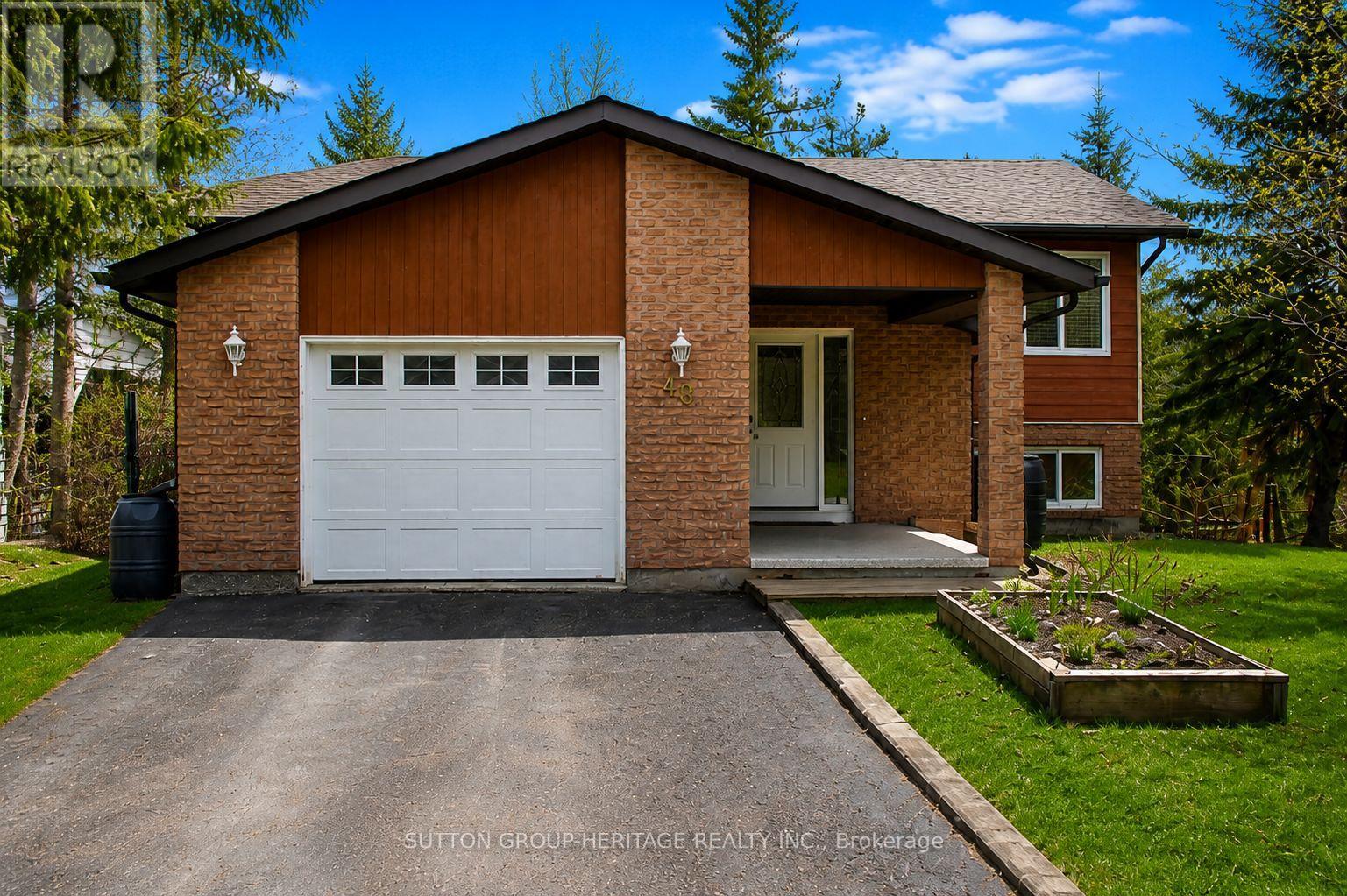 48 CEDARTREE LANE, Kawartha Lakes, Ontario