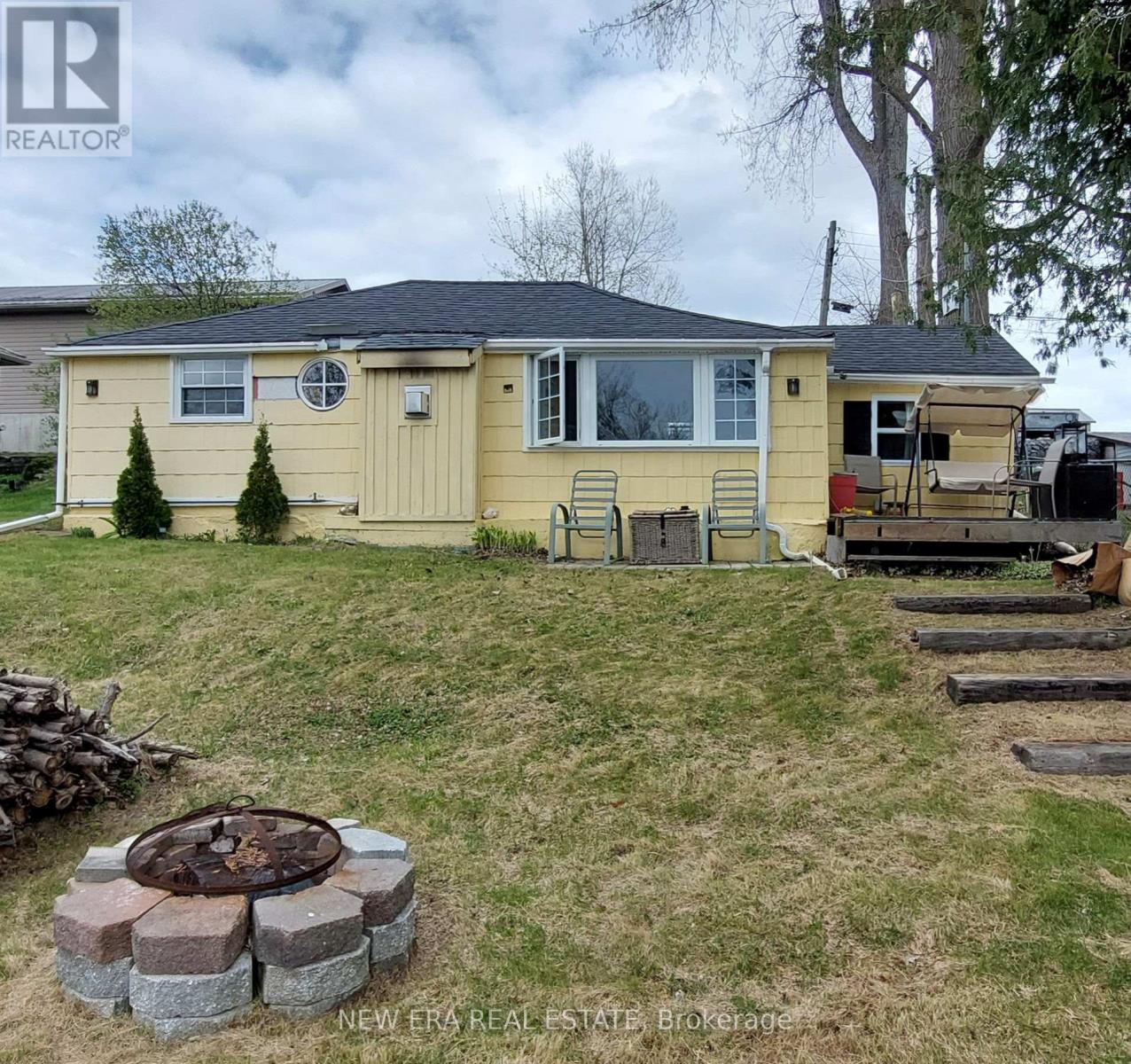 16 Pines Lane, Quinte West, Ontario  K0K 3E0 - Photo 2 - X13164366