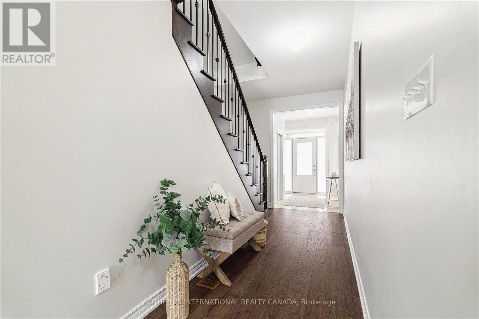 12 Deep River Lane S, Richmond Hill, Ontario  L4C 5S4 - Photo 15 - N13187284