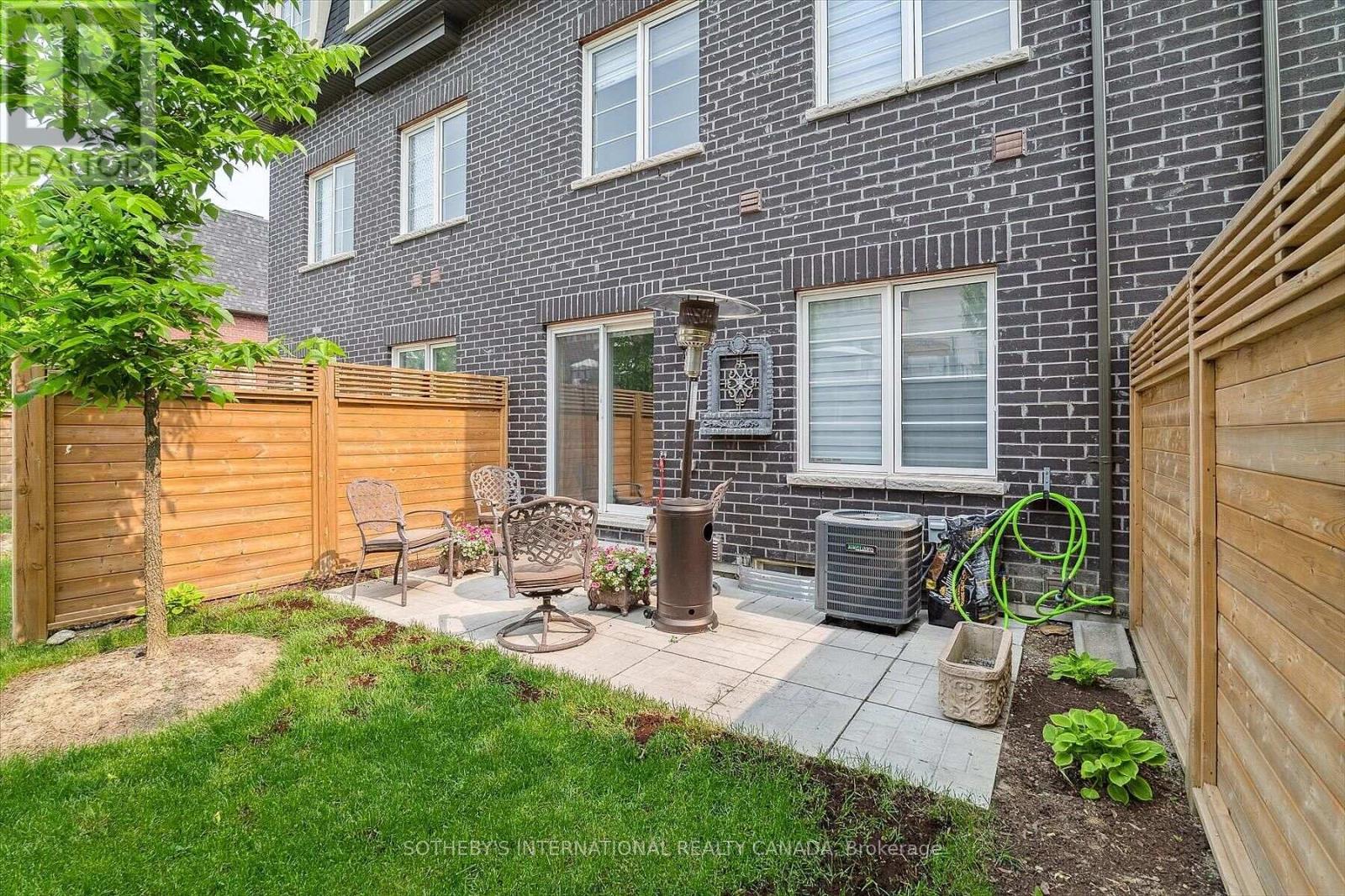 12 Deep River Lane S, Richmond Hill, Ontario  L4C 5S4 - Photo 47 - N13187284