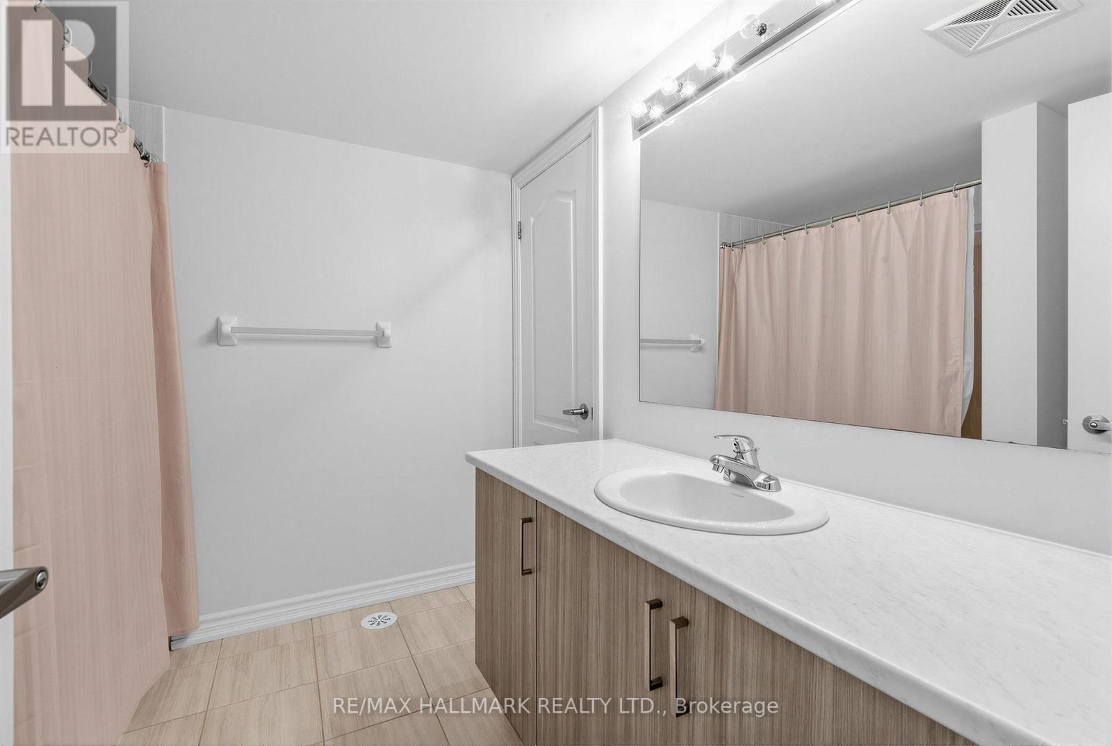 25 - 181 Parktree Drive, Vaughan, Ontario  L6A 5B1 - Photo 10 - N13187454
