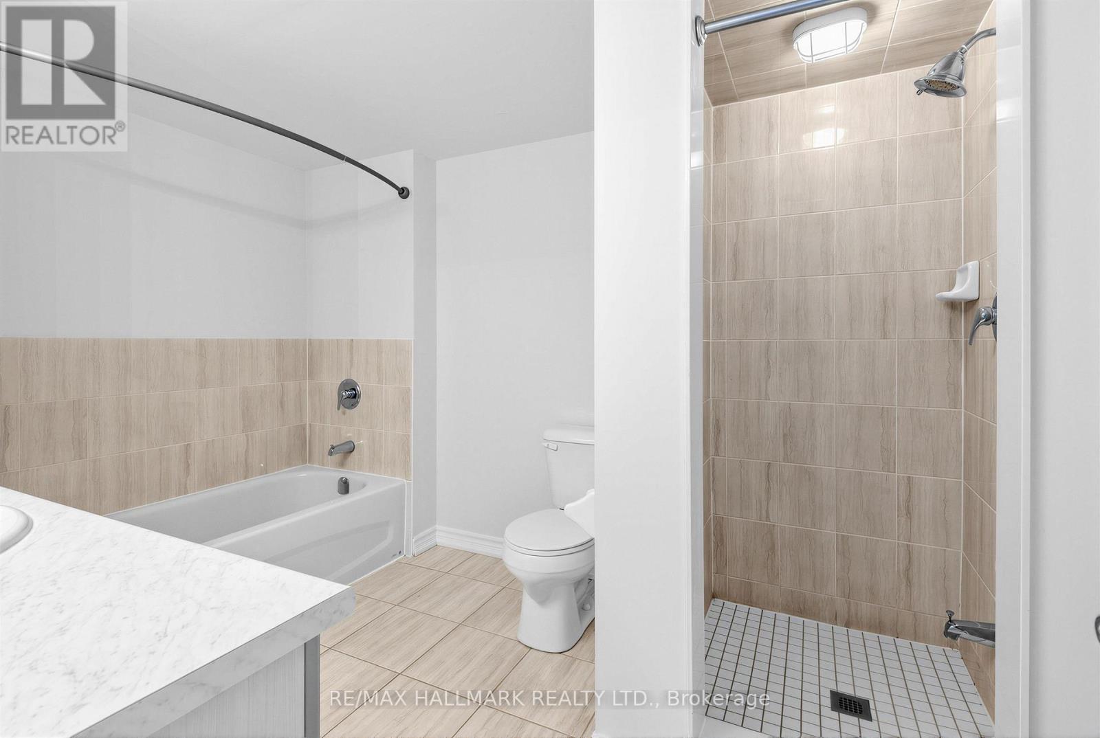 25 - 181 Parktree Drive, Vaughan, Ontario  L6A 5B1 - Photo 7 - N13187454