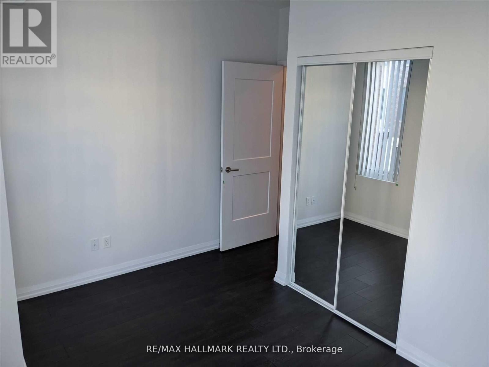 Th15 - 1010 Portage Parkway, Vaughan, Ontario  L4K 0K3 - Photo 10 - N13187970
