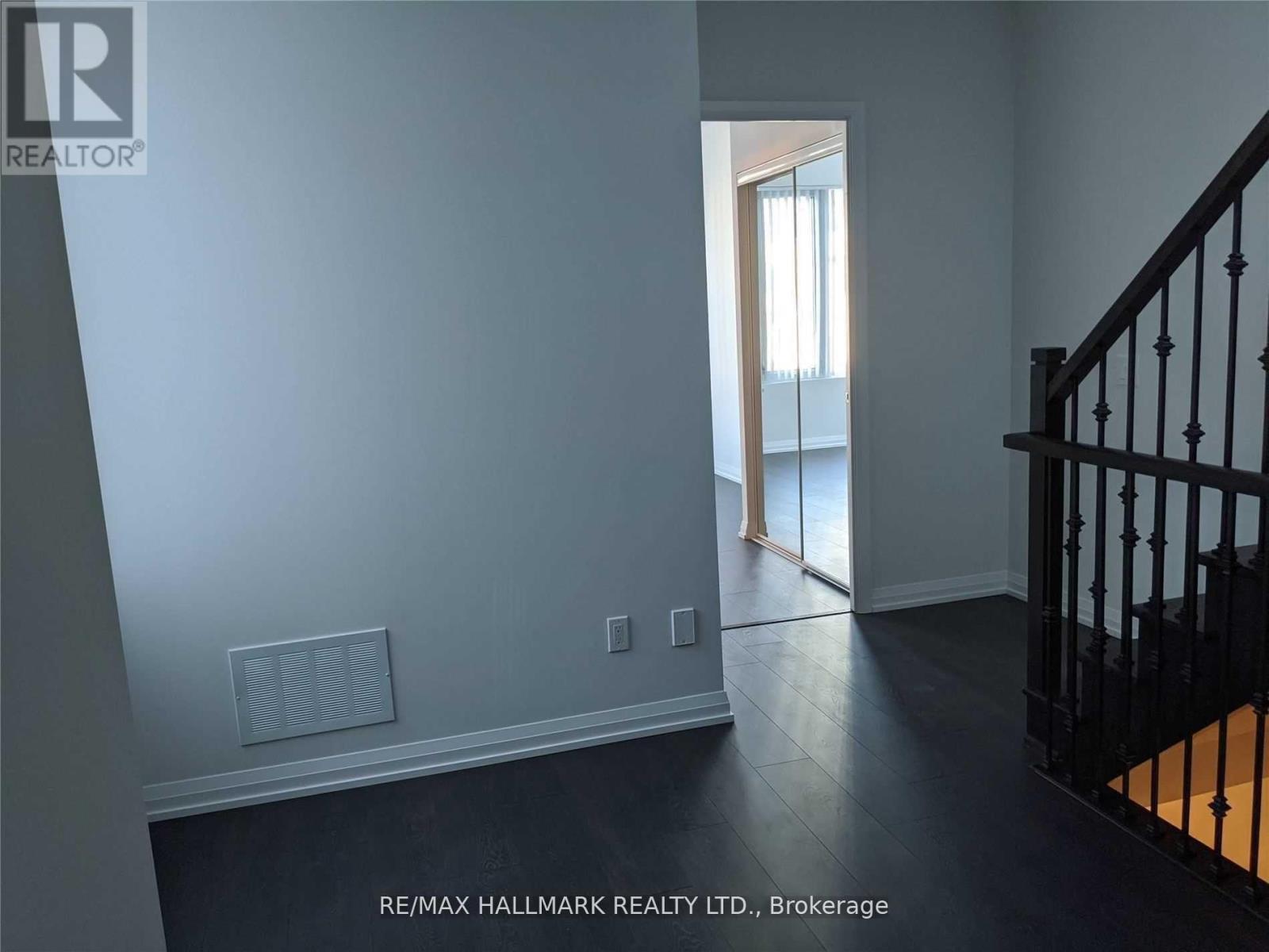 Th15 - 1010 Portage Parkway, Vaughan, Ontario  L4K 0K3 - Photo 17 - N13187970