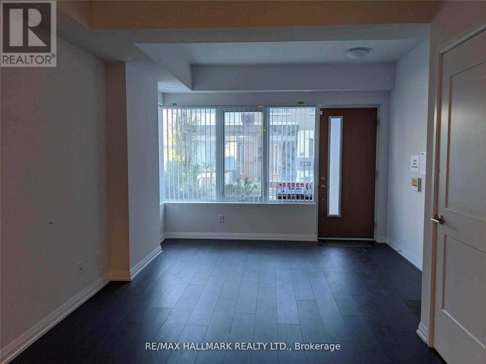 Th15 - 1010 Portage Parkway, Vaughan, Ontario  L4K 0K3 - Photo 3 - N13187970