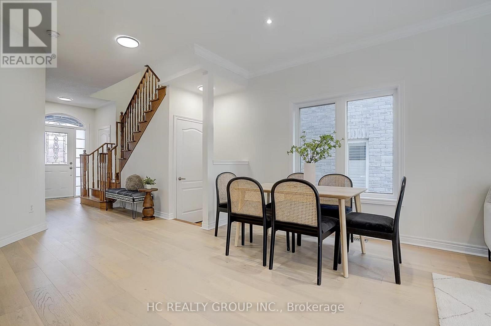 465 Woodspring Avenue, Newmarket, Ontario  L3X 3L1 - Photo 6 - N13187978
