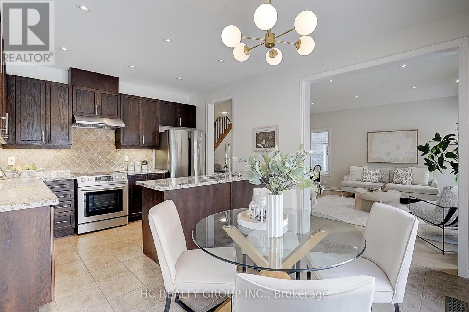 465 Woodspring Avenue, Newmarket, Ontario  L3X 3L1 - Photo 9 - N13187978