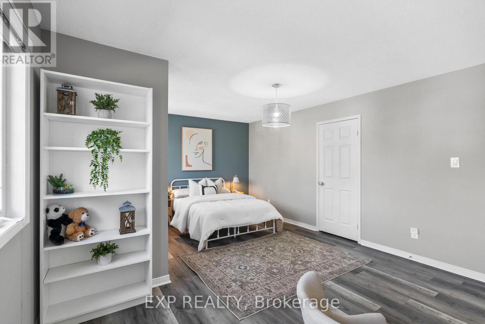 18 Fox Run Lane, Bradford West Gwillimbury, Ontario  L3Z 2Z3 - Photo 25 - N13188226