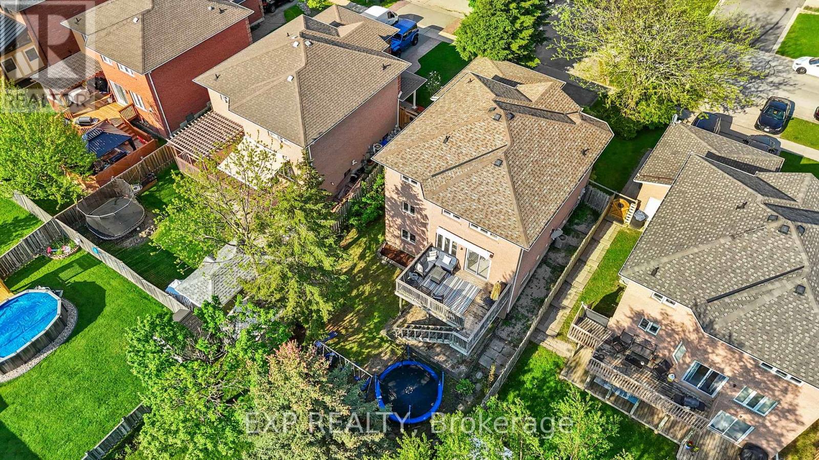 18 Fox Run Lane, Bradford West Gwillimbury, Ontario  L3Z 2Z3 - Photo 47 - N13188226