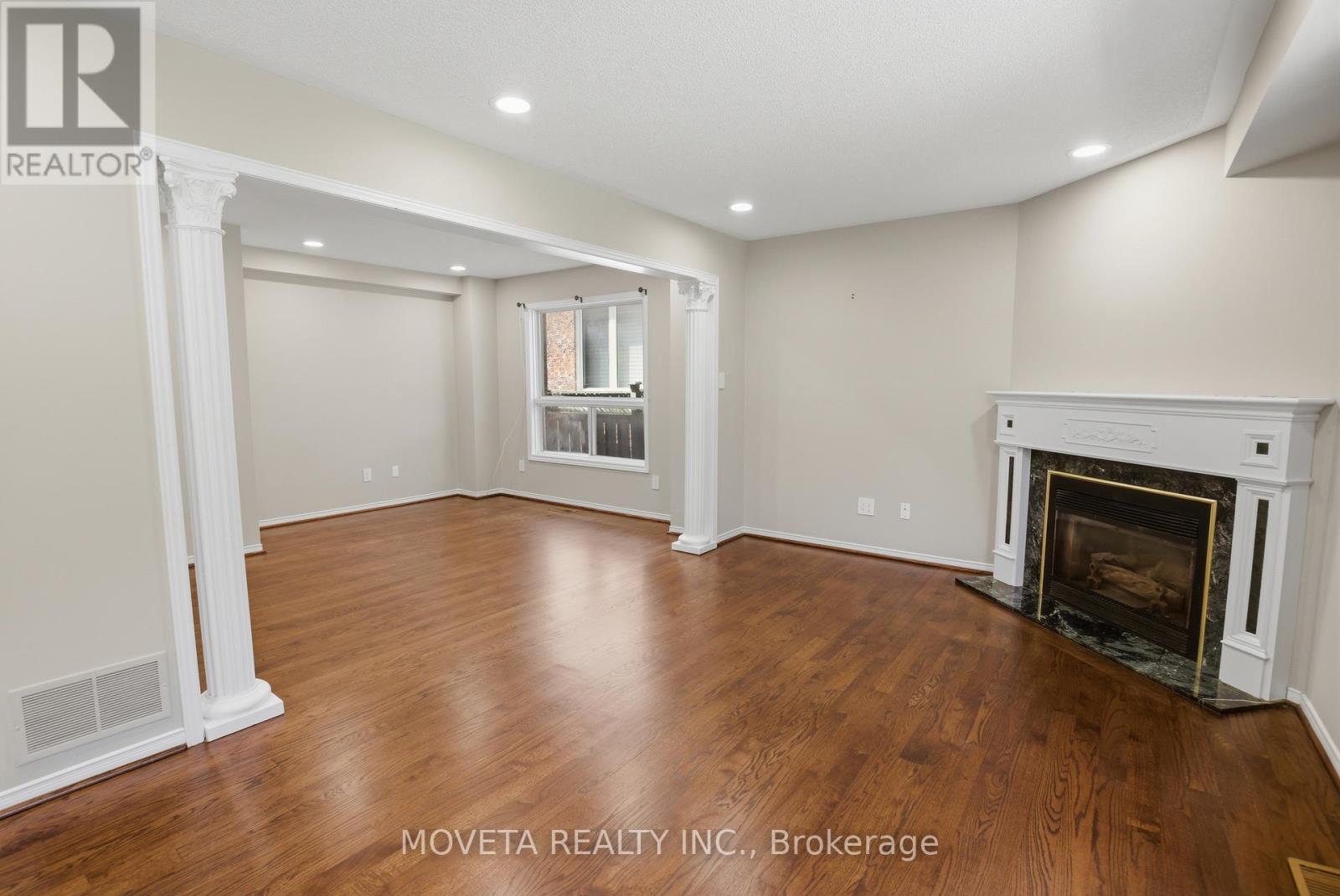 30 Briardale Place, Aurora, Ontario  L4G 6M4 - Photo 18 - N13188330
