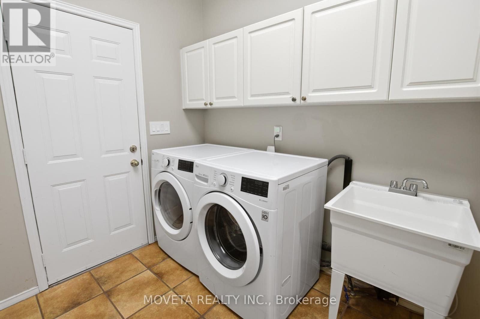 30 Briardale Place, Aurora, Ontario  L4G 6M4 - Photo 27 - N13188330