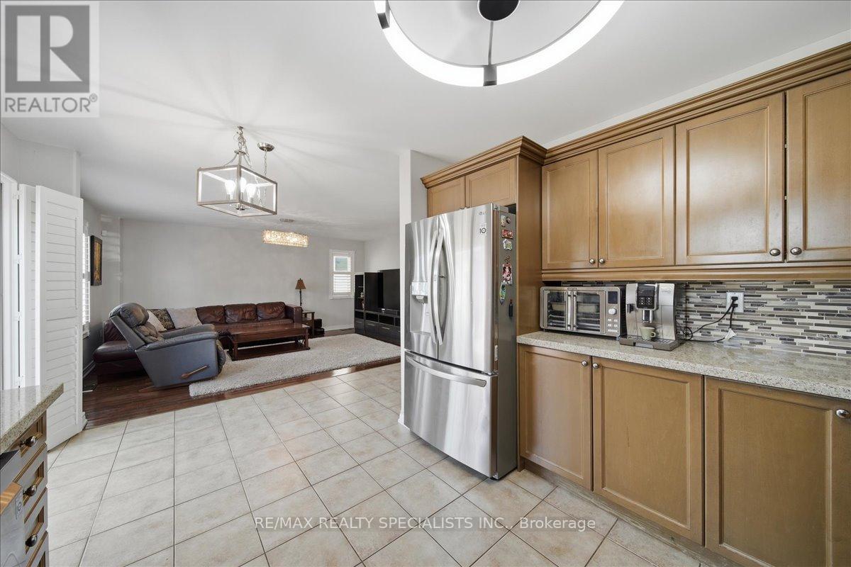 46 Wyman Crescent, Bradford West Gwillimbury, Ontario L3Z 3J6 - Photo 16 - N13189056