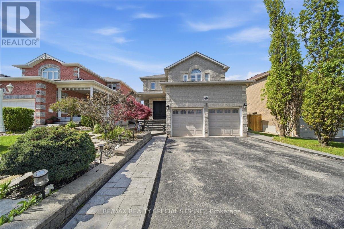 46 Wyman Crescent, Bradford West Gwillimbury, Ontario L3Z 3J6 - Photo 2 - N13189056