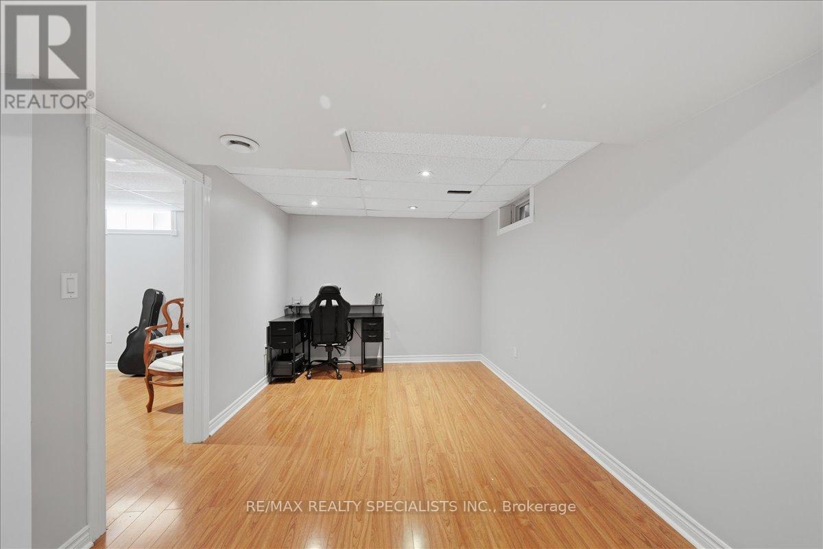 46 Wyman Crescent, Bradford West Gwillimbury, Ontario L3Z 3J6 - Photo 34 - N13189056