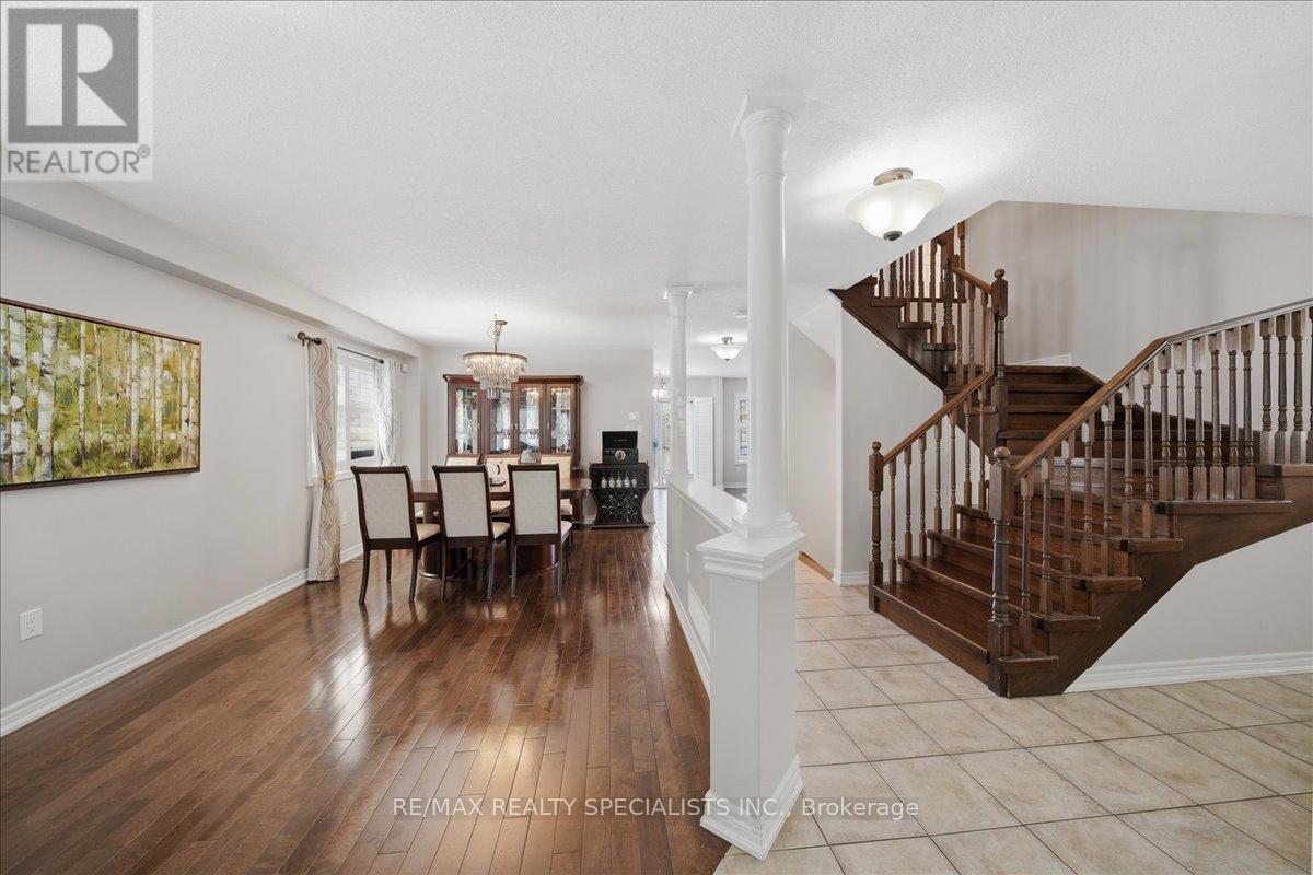 46 Wyman Crescent, Bradford West Gwillimbury, Ontario L3Z 3J6 - Photo 5 - N13189056