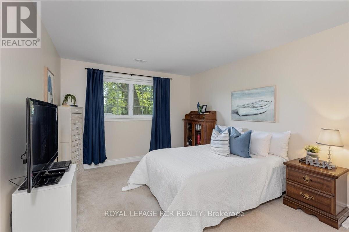 115 Beswick Drive, Newmarket, Ontario  L3Y 1E8 - Photo 17 - N13189146