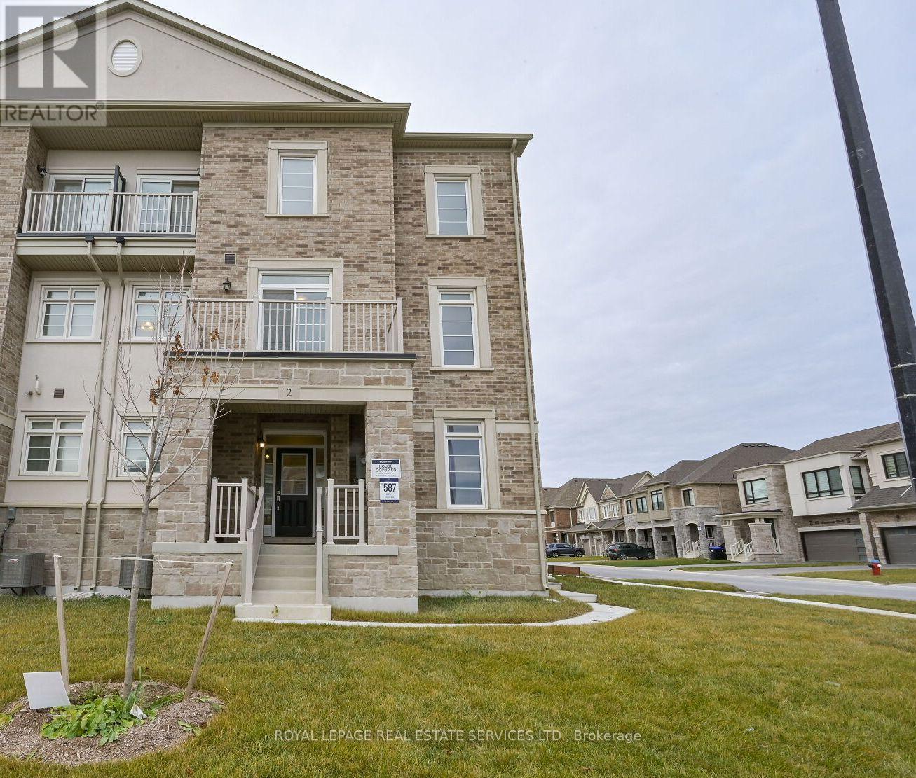 2 Paisley Drive, Bradford West Gwillimbury, Ontario  L3Z 4P3 - Photo 1 - N13189148