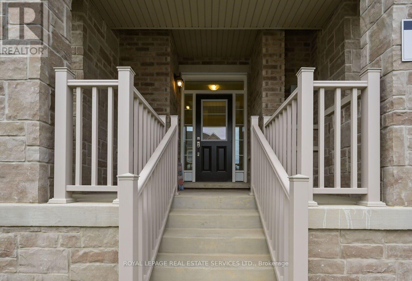 2 Paisley Drive, Bradford West Gwillimbury, Ontario  L3Z 4P3 - Photo 12 - N13189148