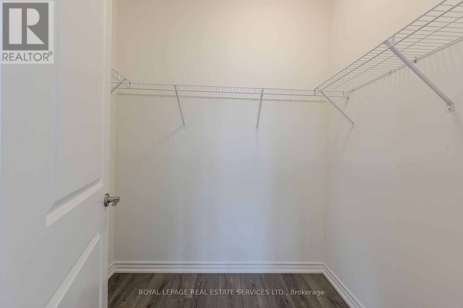 2 Paisley Drive, Bradford West Gwillimbury, Ontario  L3Z 4P3 - Photo 18 - N13189148