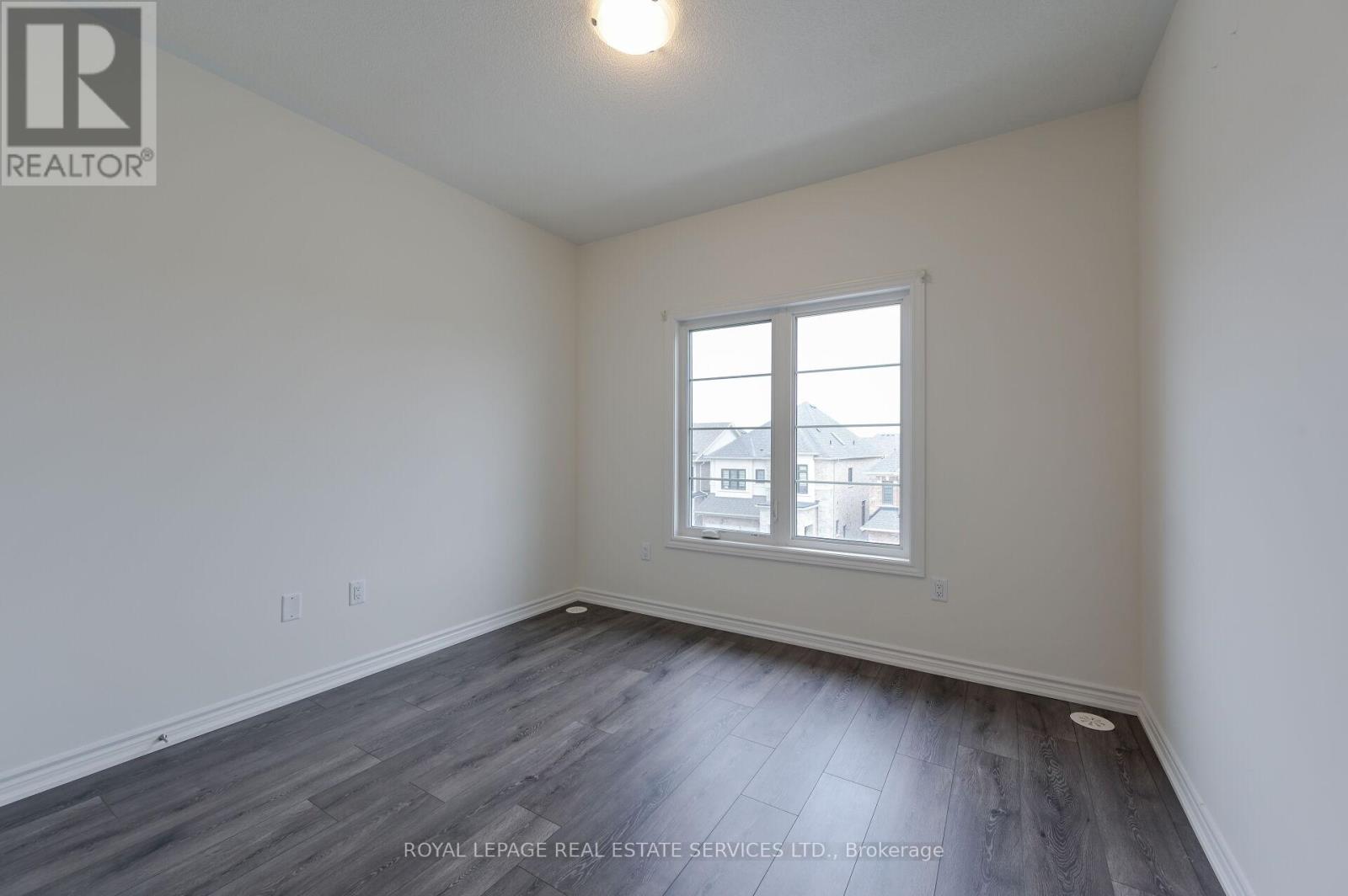 2 Paisley Drive, Bradford West Gwillimbury, Ontario  L3Z 4P3 - Photo 19 - N13189148