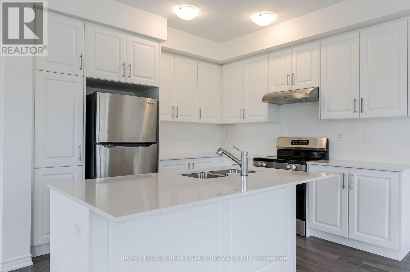 2 Paisley Drive, Bradford West Gwillimbury, Ontario  L3Z 4P3 - Photo 6 - N13189148