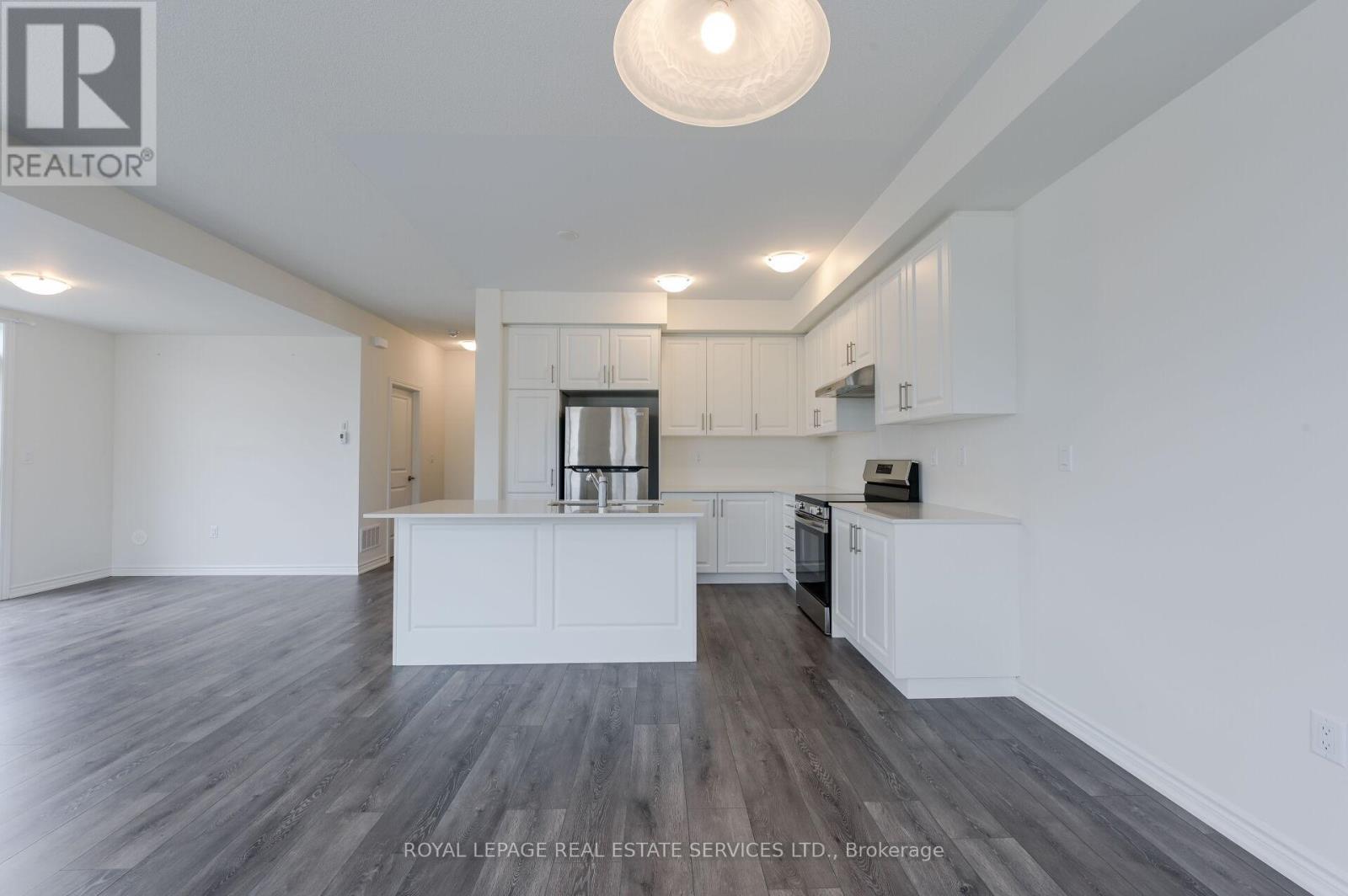 2 Paisley Drive, Bradford West Gwillimbury, Ontario  L3Z 4P3 - Photo 9 - N13189148
