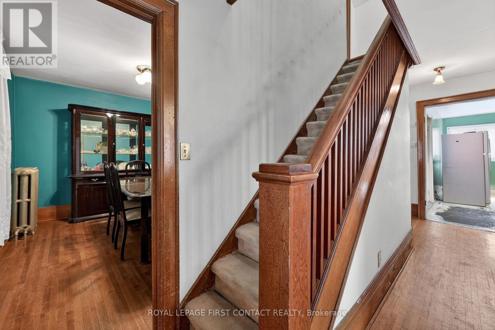 202 Bradford Street, Barrie (Lakeshore), Ontario  L4N 3B6 - Photo 7 - S13187324