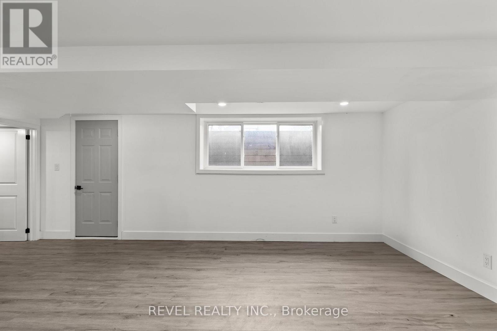 99 Wellington Street E, Barrie (City Centre), Ontario  L4M 2C6 - Photo 24 - S13187736