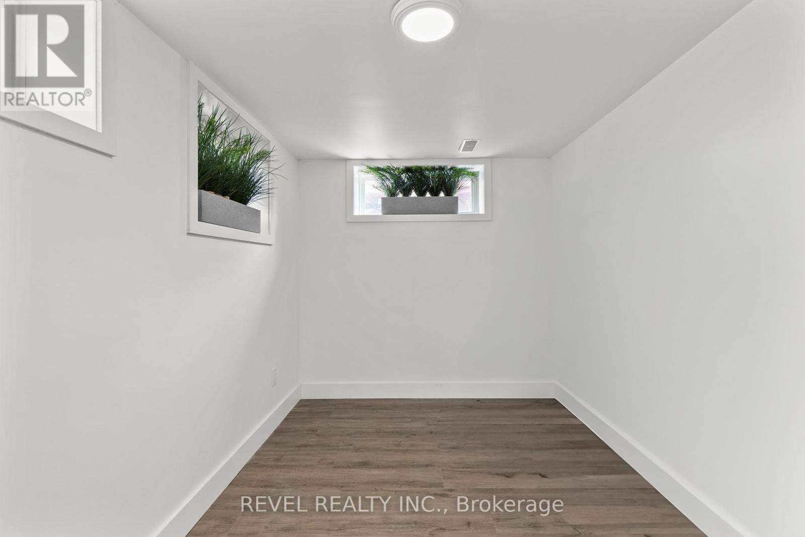 99 Wellington Street E, Barrie (City Centre), Ontario  L4M 2C6 - Photo 34 - S13187736