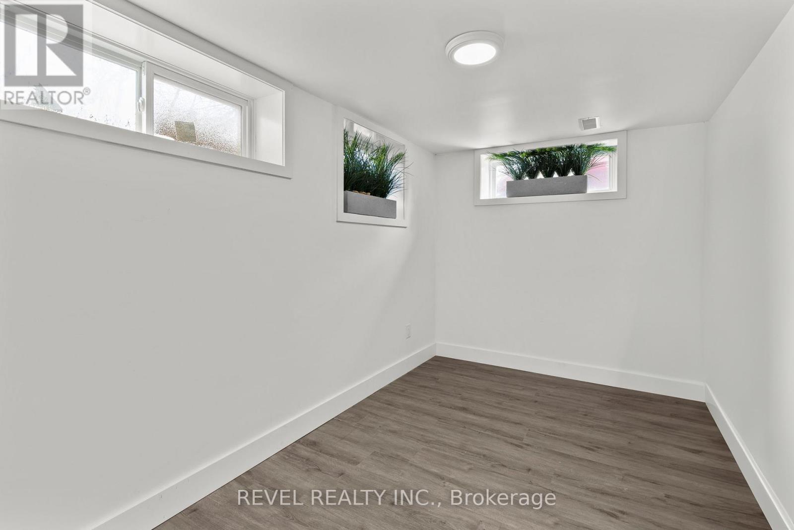 99 Wellington Street E, Barrie (City Centre), Ontario  L4M 2C6 - Photo 35 - S13187736