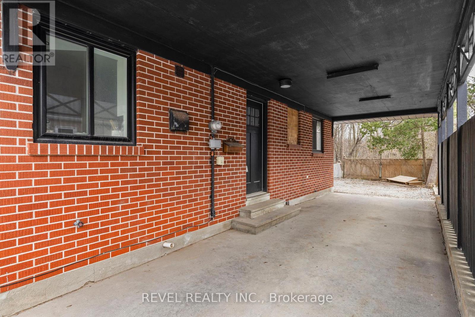 99 Wellington Street E, Barrie (City Centre), Ontario  L4M 2C6 - Photo 39 - S13187736