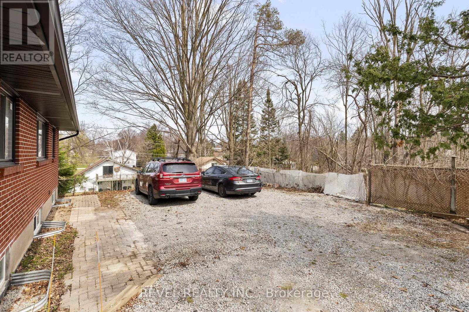 99 Wellington Street E, Barrie (City Centre), Ontario  L4M 2C6 - Photo 41 - S13187736