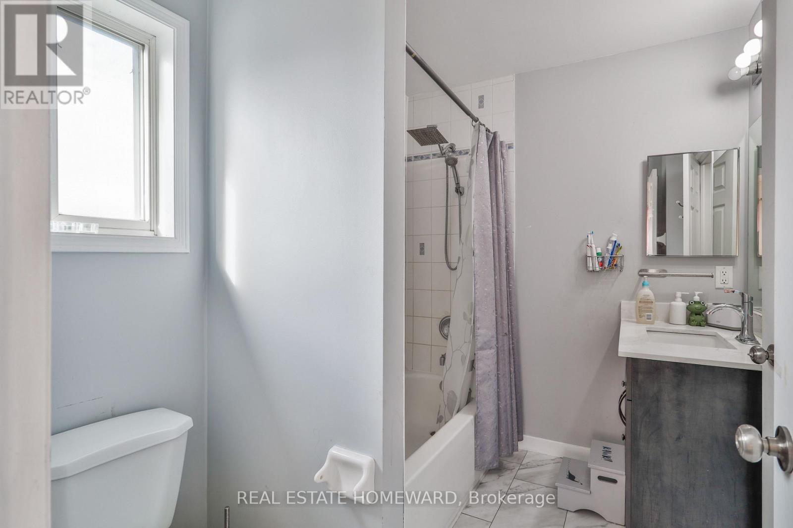 20 Masters Drive, Barrie (East Bayfield), Ontario  L4M 6W4 - Photo 22 - S13187792