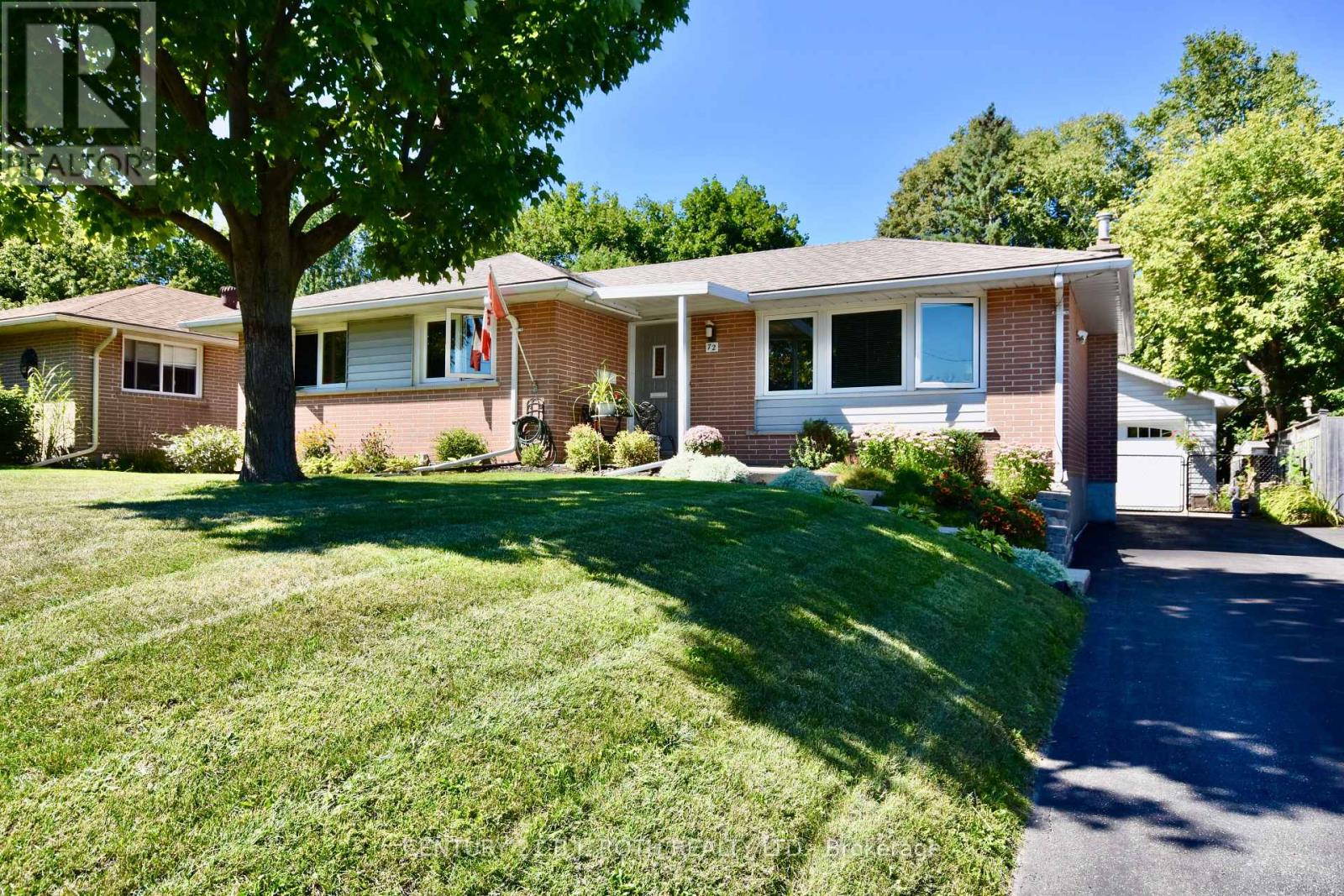 72 ROSE STREET, barrie (wellington), Ontario