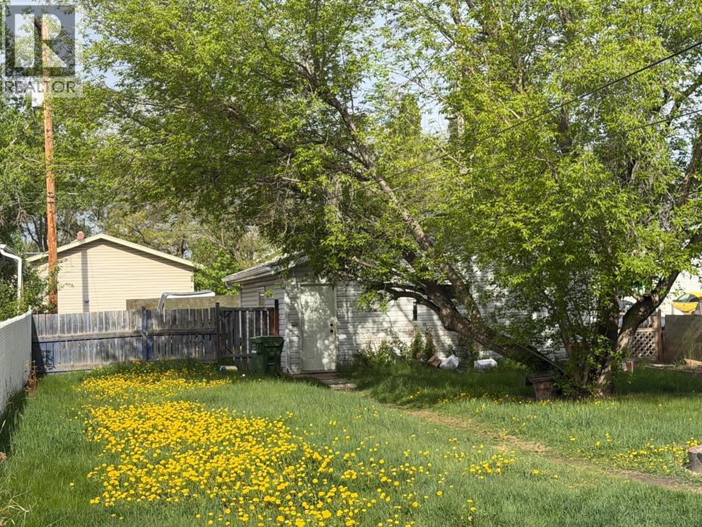 4910 44 Street, Camrose, Alberta  T4V 1C2 - Photo 24 - A2274680