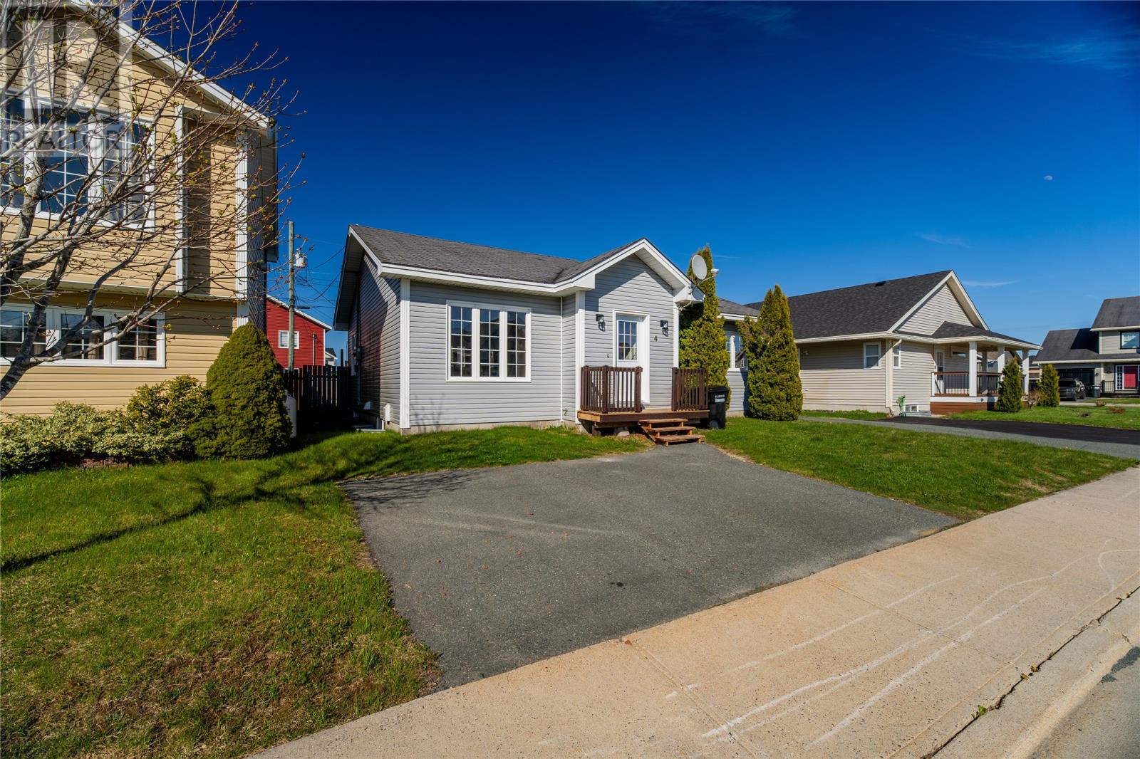 4 Parkview Crescent, St. John's, Newfoundland & Labrador  A1H 1B5 - Photo 3 - 1298074