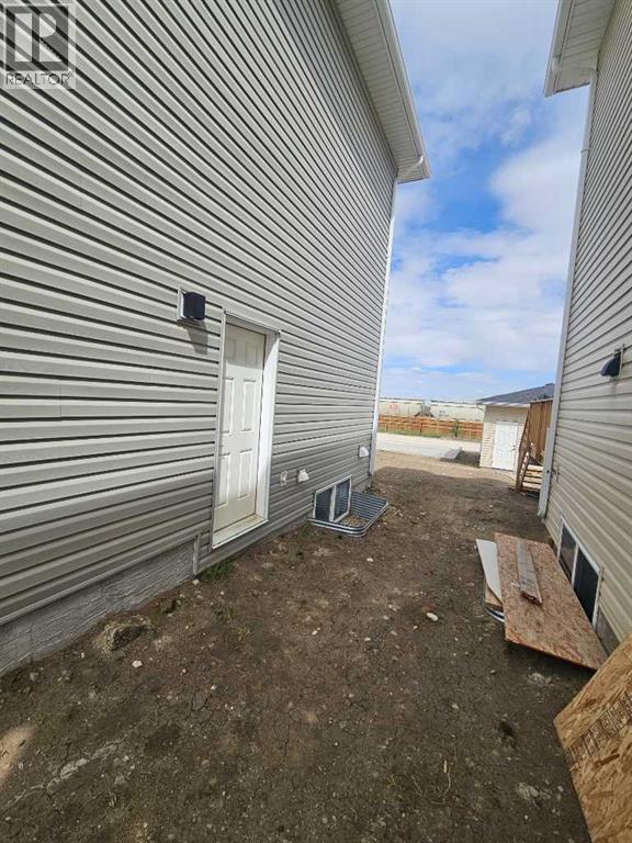 1935 Mccaskill Drive, Crossfield, Alberta  T0M 0S0 - Photo 2 - A2309876