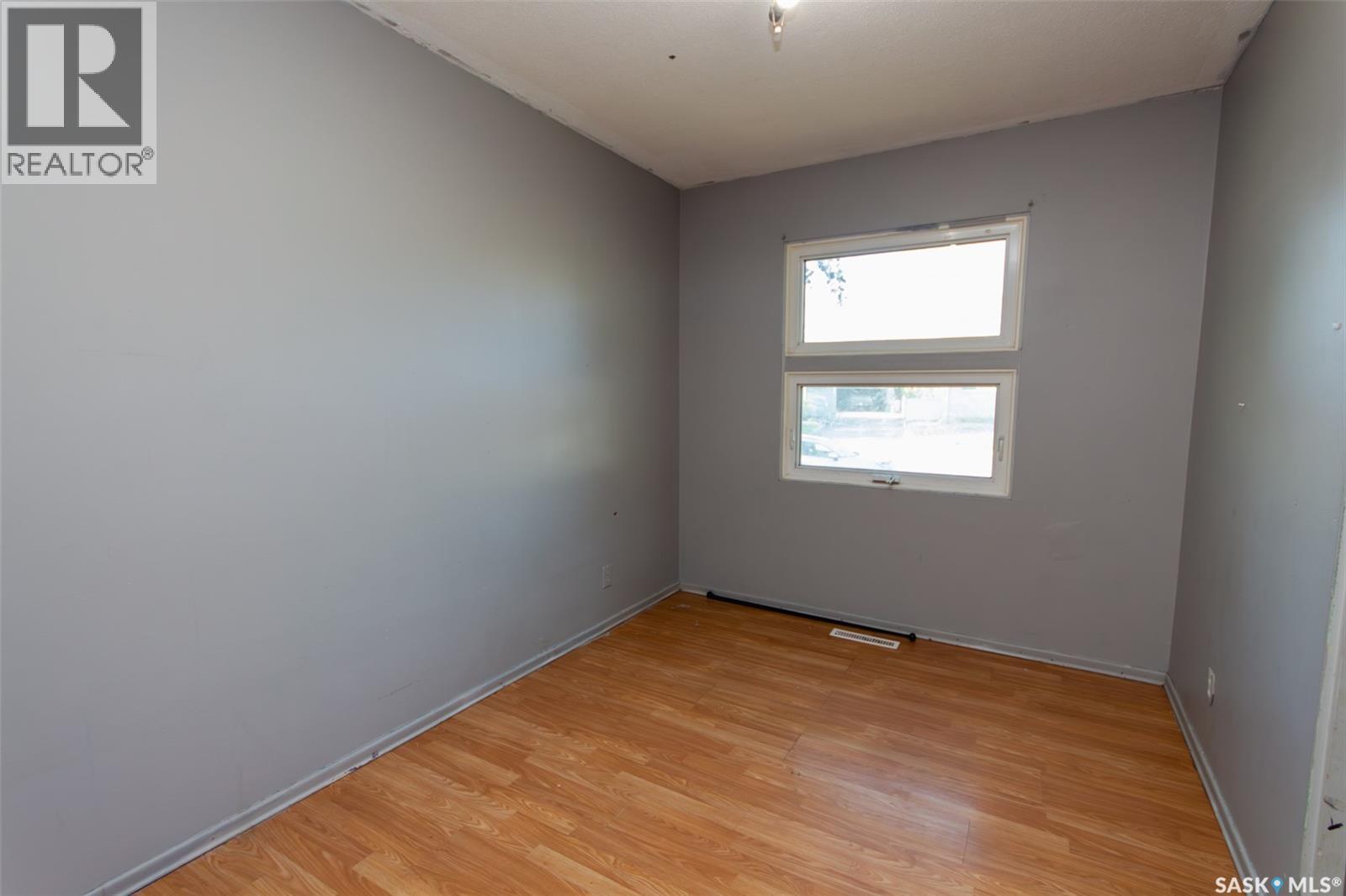 9704 97th Drive, North Battleford, Saskatchewan  S9A 0L4 - Photo 9 - SK037195