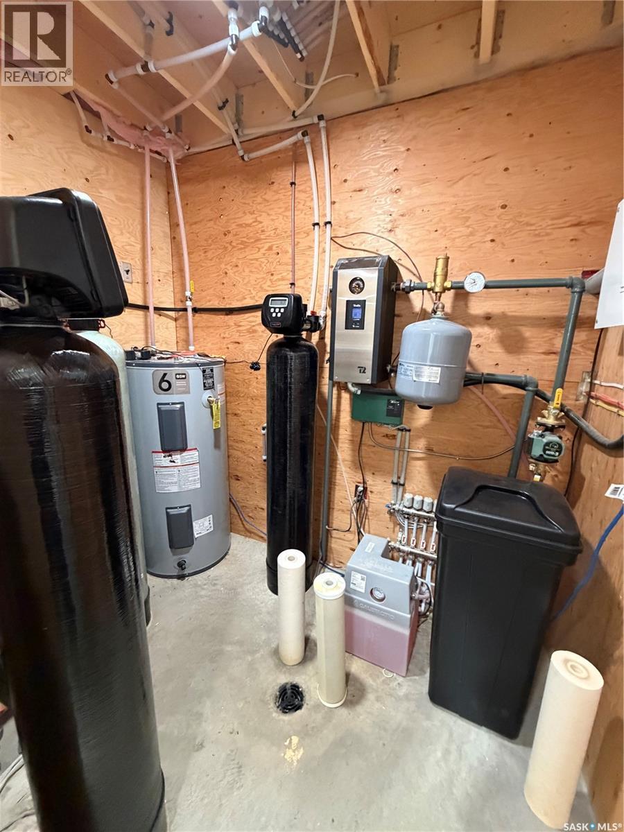 Acreage & Home W/detached In Law 2 Bedroom Suite, Hudson Bay Rm No. 394, Saskatchewan  S0E 0Y0 - Photo 40 - SK037023