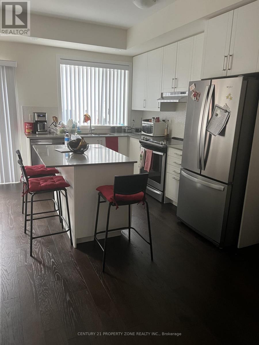 36 William Duncan Road, Toronto, Ontario  M3K 0C5 - Photo 4 - W13159370