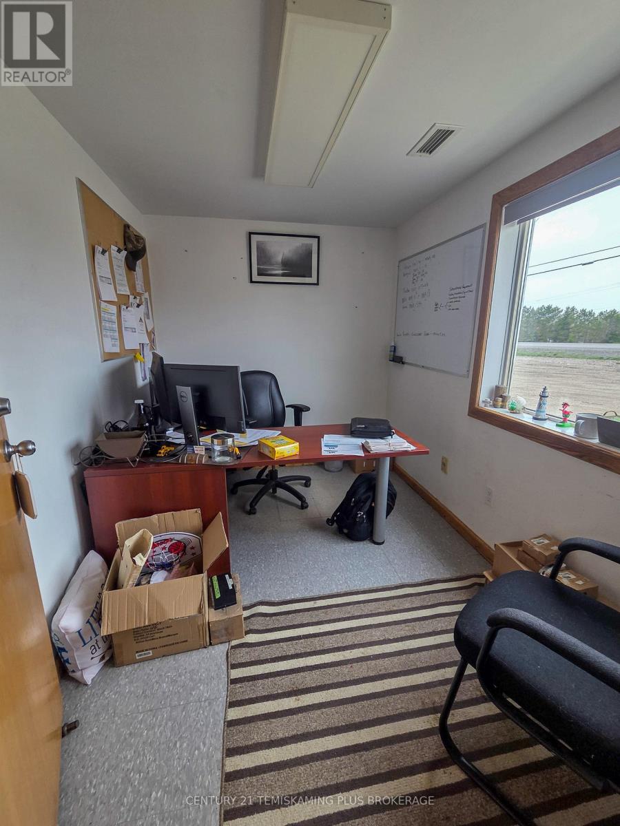 999377 11 Highway, Timiskaming, Ontario  P0J 1P0 - Photo 3 - T13189926