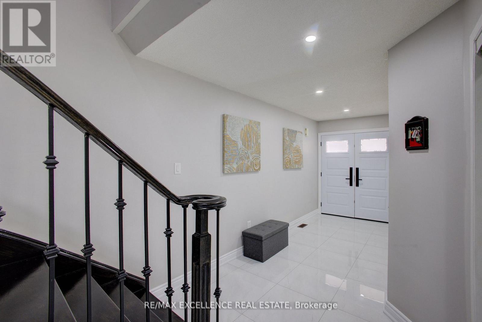 5 Wildsky Road, Brampton, Ontario  L6Y 5P6 - Photo 5 - W13187458