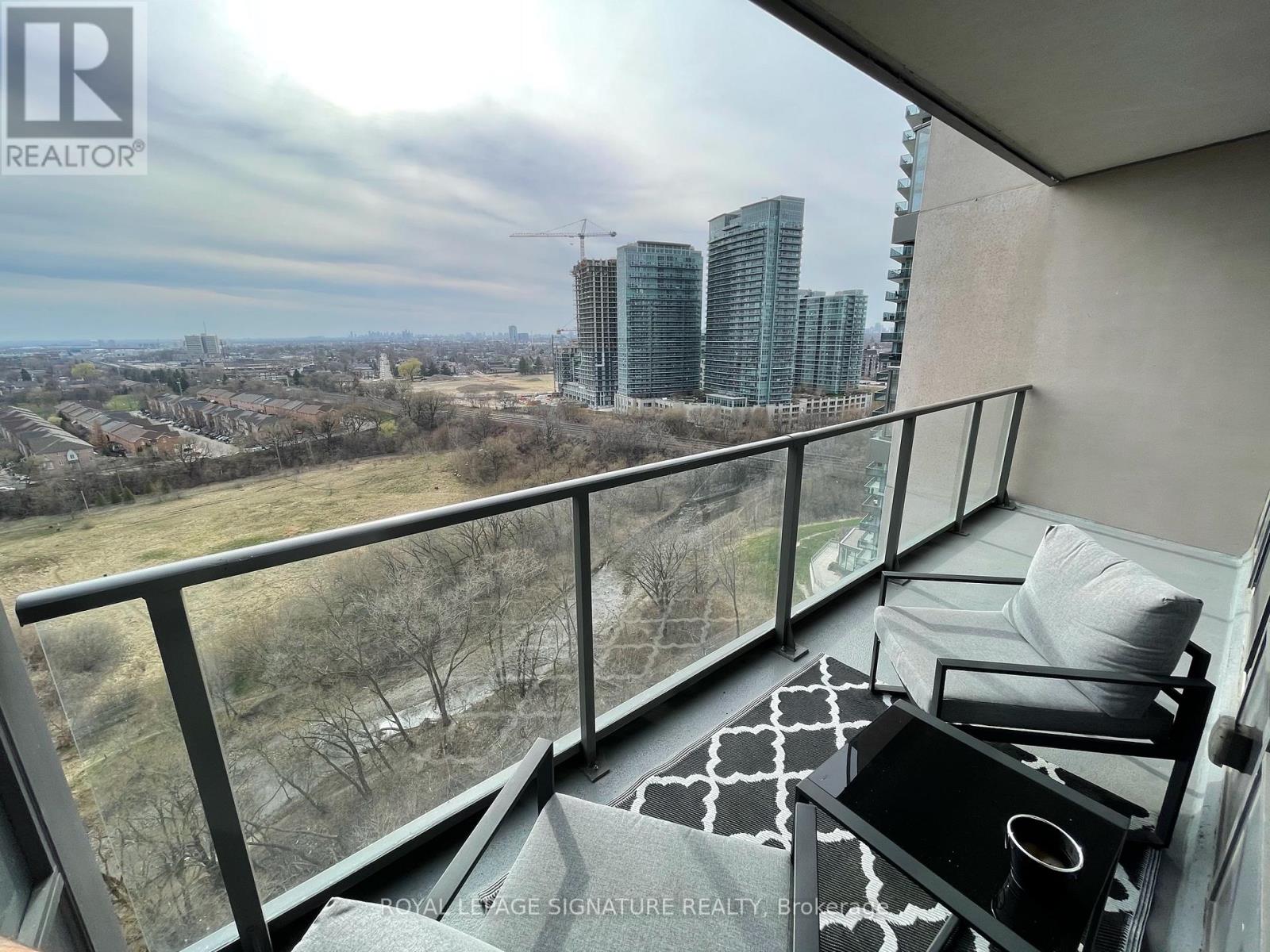 1504 - 36 Park Lawn Road, Toronto, Ontario  M8Y 3H8 - Photo 2 - W13187848