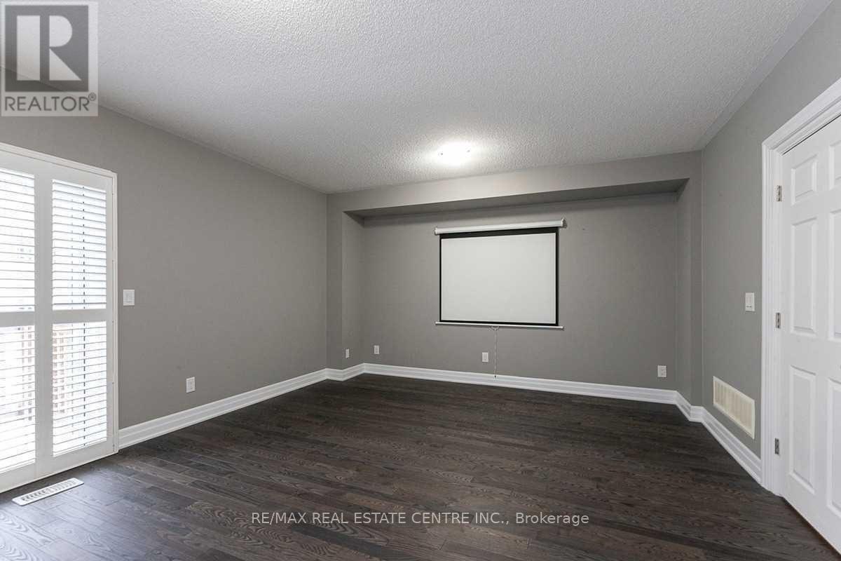 158 Rising Hill Ridge, Brampton, Ontario  L6Y 6B1 - Photo 5 - W13188084