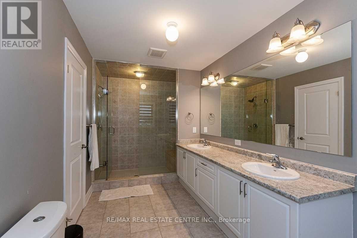 158 Rising Hill Ridge, Brampton, Ontario  L6Y 6B1 - Photo 8 - W13188084