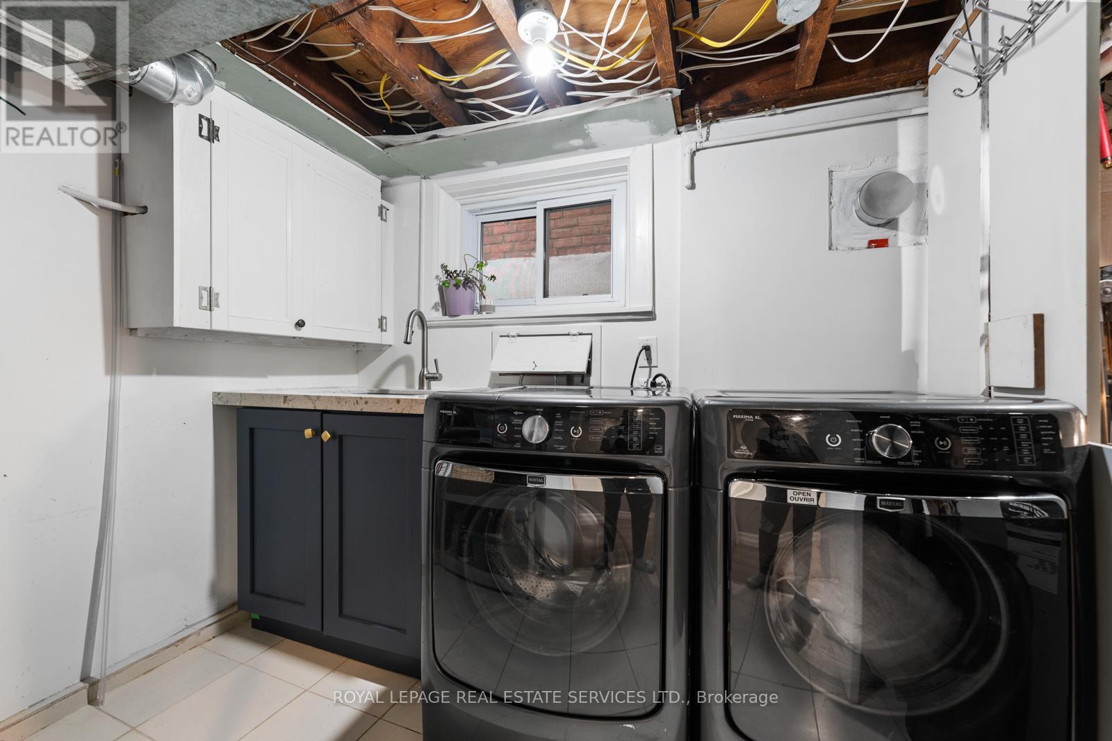 494 Durie Street, Toronto, Ontario  M6S 3G7 - Photo 37 - W13189672