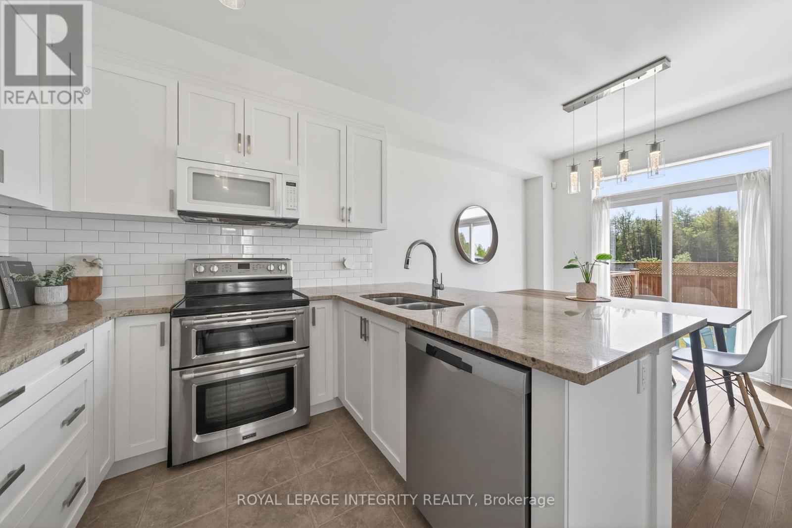 2582 Tempo Drive, North Grenville, Ontario K0G 1J0 - Photo 12 - X13190072